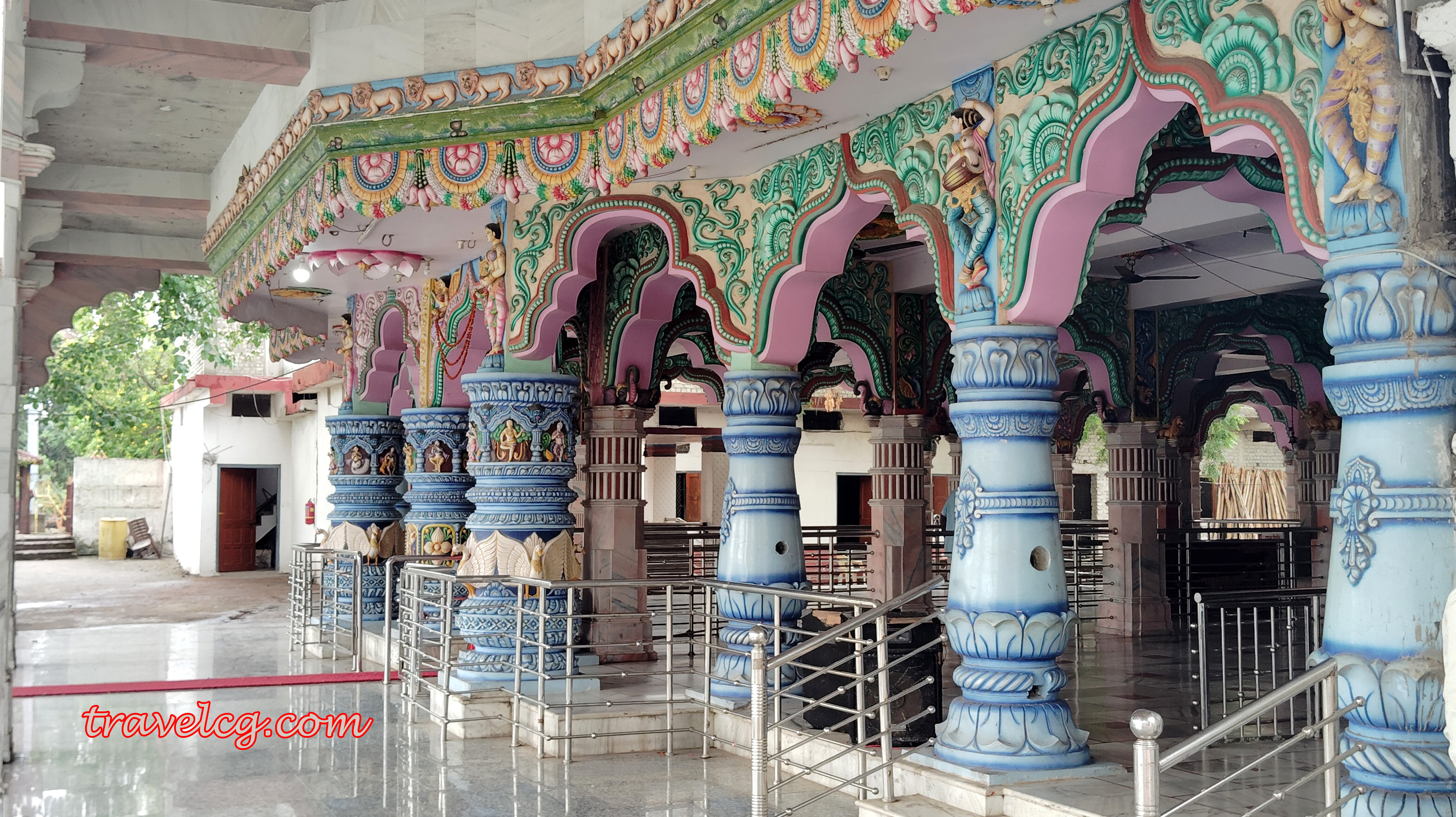Maa didineshwari mandir malhar