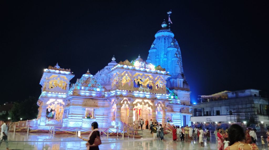 kirti mandir barsana light view at night